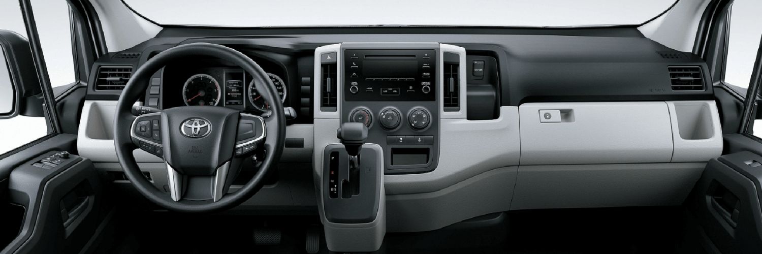 Toyota Hiace – interior y equipamiento