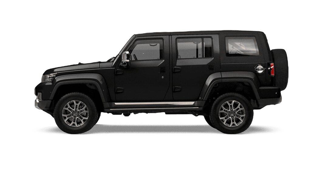 BAIC BJ40 Plus — interior y equipamiento