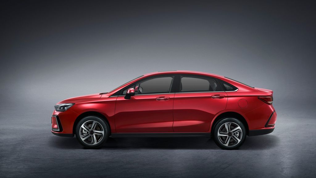 BAIC EU5
