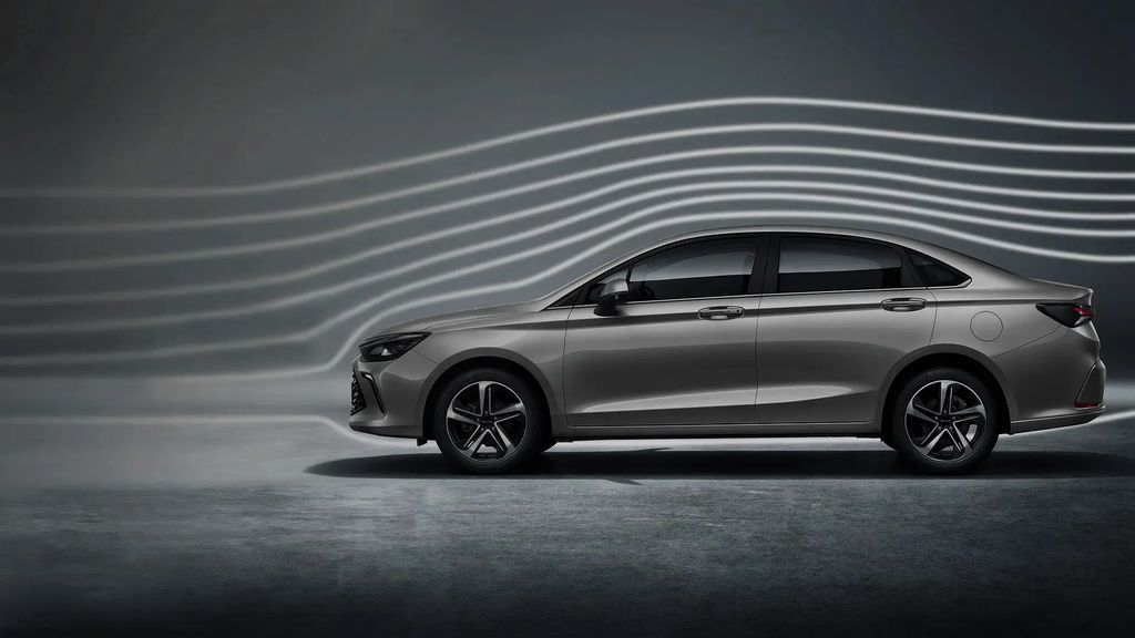 BAIC U5 Plus — interior y equipamiento