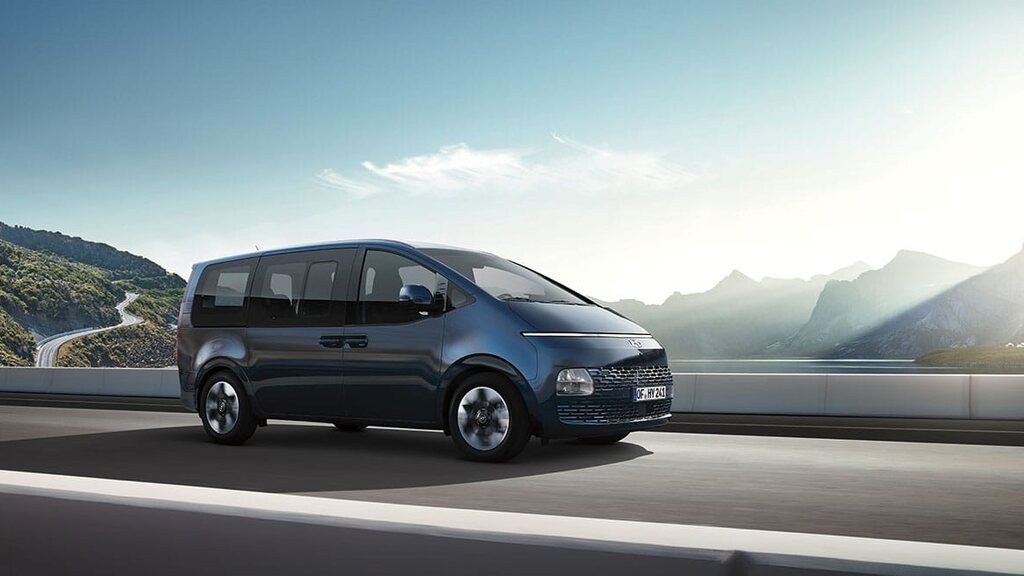 Hyundai Staria