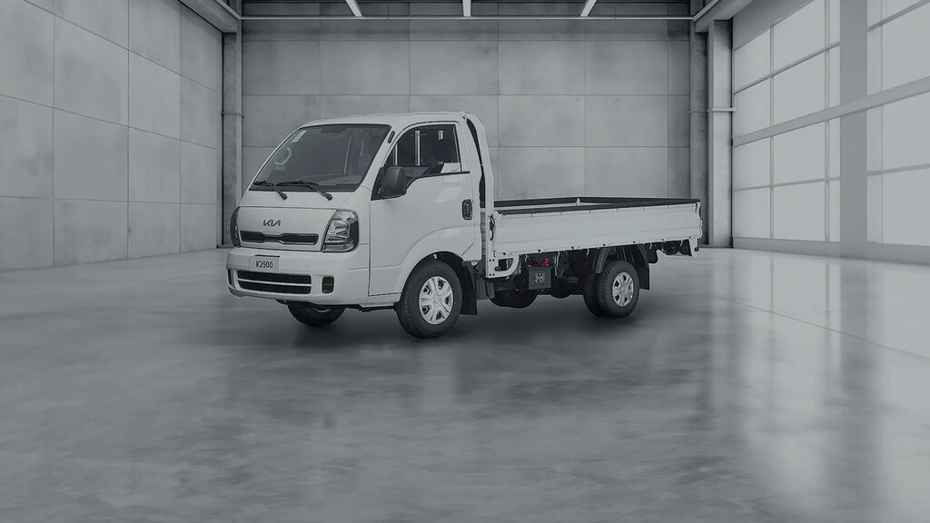 Kia K2500 — interior y equipamiento