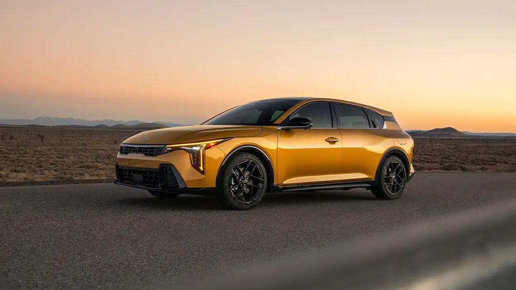 Kia K4 Hatchback